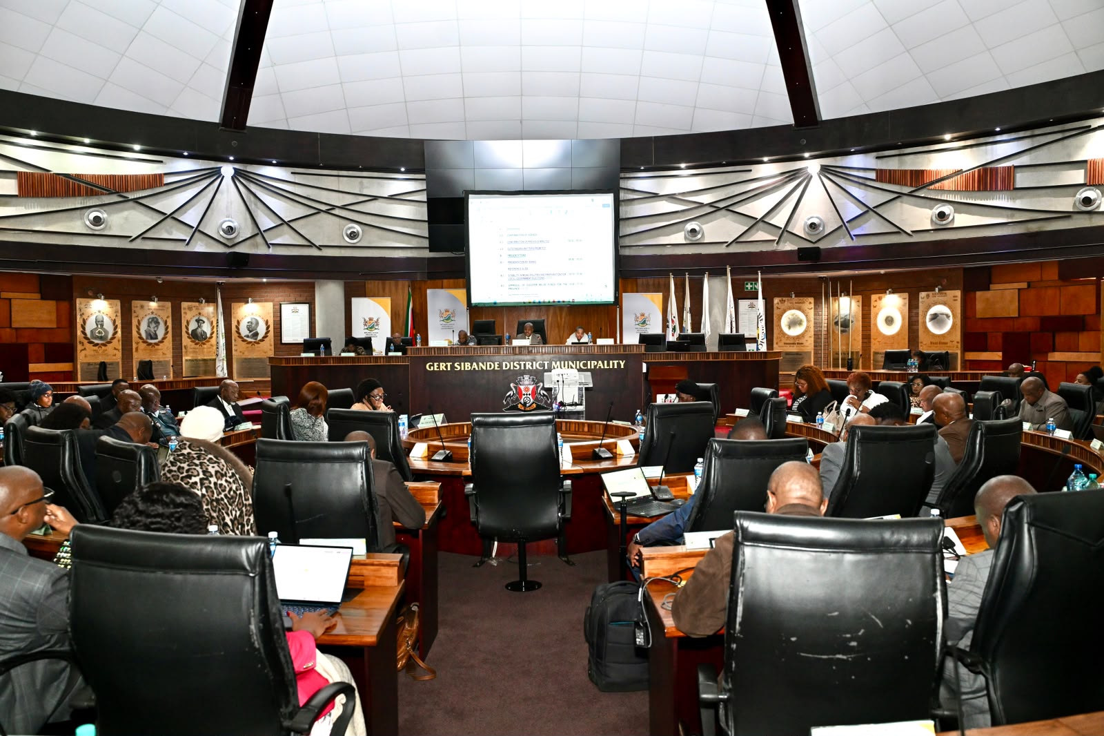 Premier's Coordinating Forum: Driving service delivery across Mpumalanga Premier's Coordinating Forum: Driving service delivery across Mpumalanga